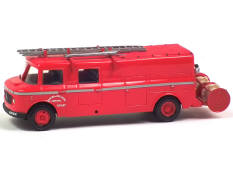 PARADE (FRANCE) (1)