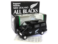 MICRO MODELS (NOUVELLE-ZELANDE) (1)