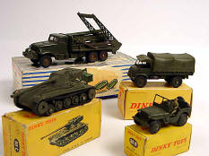 DINKY TOYS (FRANCE) (4)
