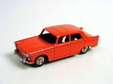 DINKY JUNIOR (1)