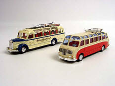 DINKY MATCHBOX & CURSOR MODELL (2)