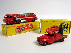 DINKY TOYS (FRANCE) (2)