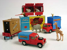 CORGI TOYS (GB) (3)