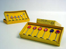 DINKY TOYS FRANCE (2)