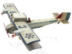 C.R. (FRANCE) (1)