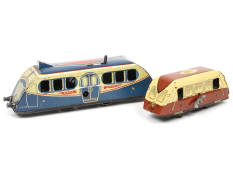 C.R. (FRANCE) (1)