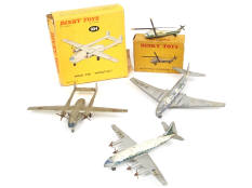 DINKY TOYS (FRANCE) (4)