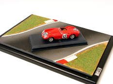 TOP MODEL & MICRO WORLD (2)