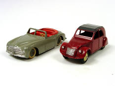 DINKY TOYS (FRANCE) (2)