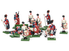 BRITAINS (GB) (17)