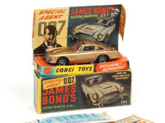 CORGI TOYS (GB) (1)