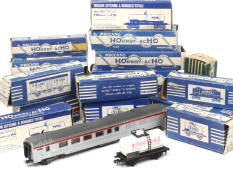 HORNBY 'HO' (19)