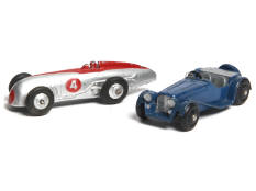 DINKY TOYS (GB) (2)
