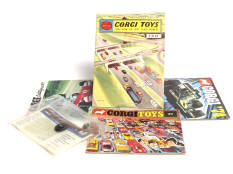CORGI TOYS (GB) (4)