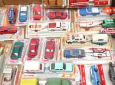 MAJORETTE (FRANCE) (25)