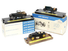 AUTO REPLICAS (GB) (3)