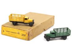 DINKY TOYS (GB) (3)