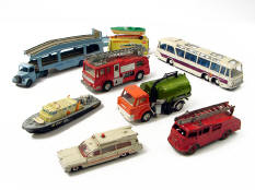 DINKY TOYS (GB) (8)