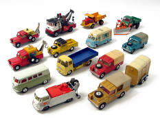 CORGI TOYS & BUDGIE MODELS (13)