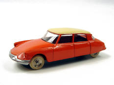DINKY TOYS FRANCE (1)
