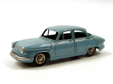 DINKY JUNIOR (1)