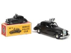 BUDGIE MODELS (GB) (2)