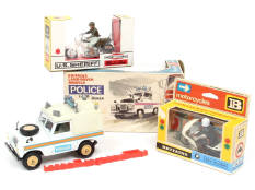 BRITAINS (GB) (3)