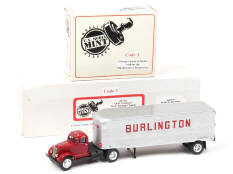 US. MODEL MINT (USA) (2)