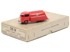 DINKY TOYS (FRANCE) (2)