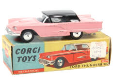 CORGI TOYS (GB) (1)