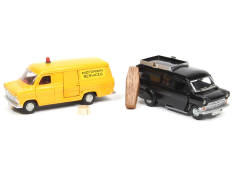 DINKY TOYS (GB) (2)