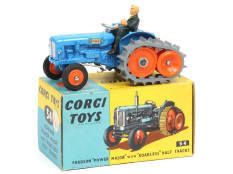 CORGI TOYS (GB) (1)