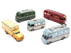 DINKY TOYS (GB) (5)