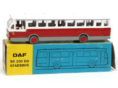LION-CAR (PAYS-BAS) (1)