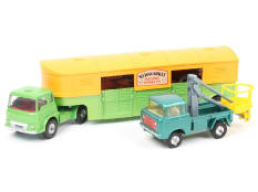 CORGI TOYS (GB) (2)