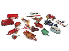 DINKY TOYS (GB) (17)
