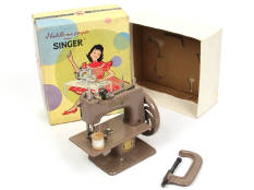 SINGER (USA) (1)