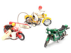 DIVERS (3)