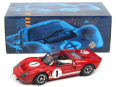 EXOTO (USA) (1)