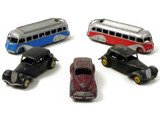 DINKY TOYS (FRANCE) (5)