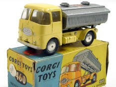 CORGI TOYS (GB) (1)
