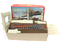 TRIANG-TOYS (GB) (1)