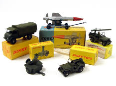 DINKY TOYS & CORGI TOYS (5)