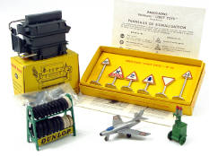 DINKY TOYS (5)