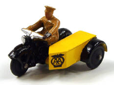 DINKY TOYS GB (1)