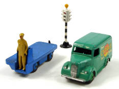 DINKY TOYS (GB) (3)