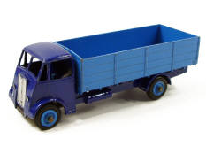 DINKY TOYS GB (1)