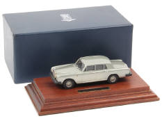 RAE MODELS (GB) (1)