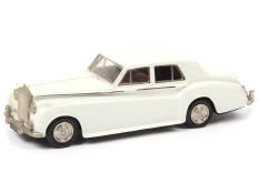 FM AUTOMINIS LTD (GB) (1)
