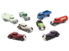 DINKY TOYS (8)